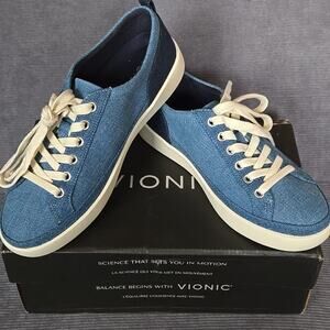 NWOB Vionic Winny II Low Top Sneaker (Women) denim 80's Classic size 8 comfort